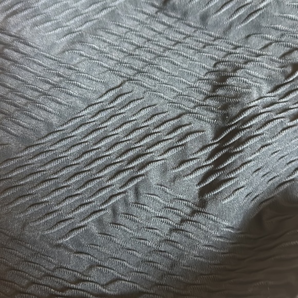 Lands’ End Swimsuit Bottoms - Picture 2 of 3